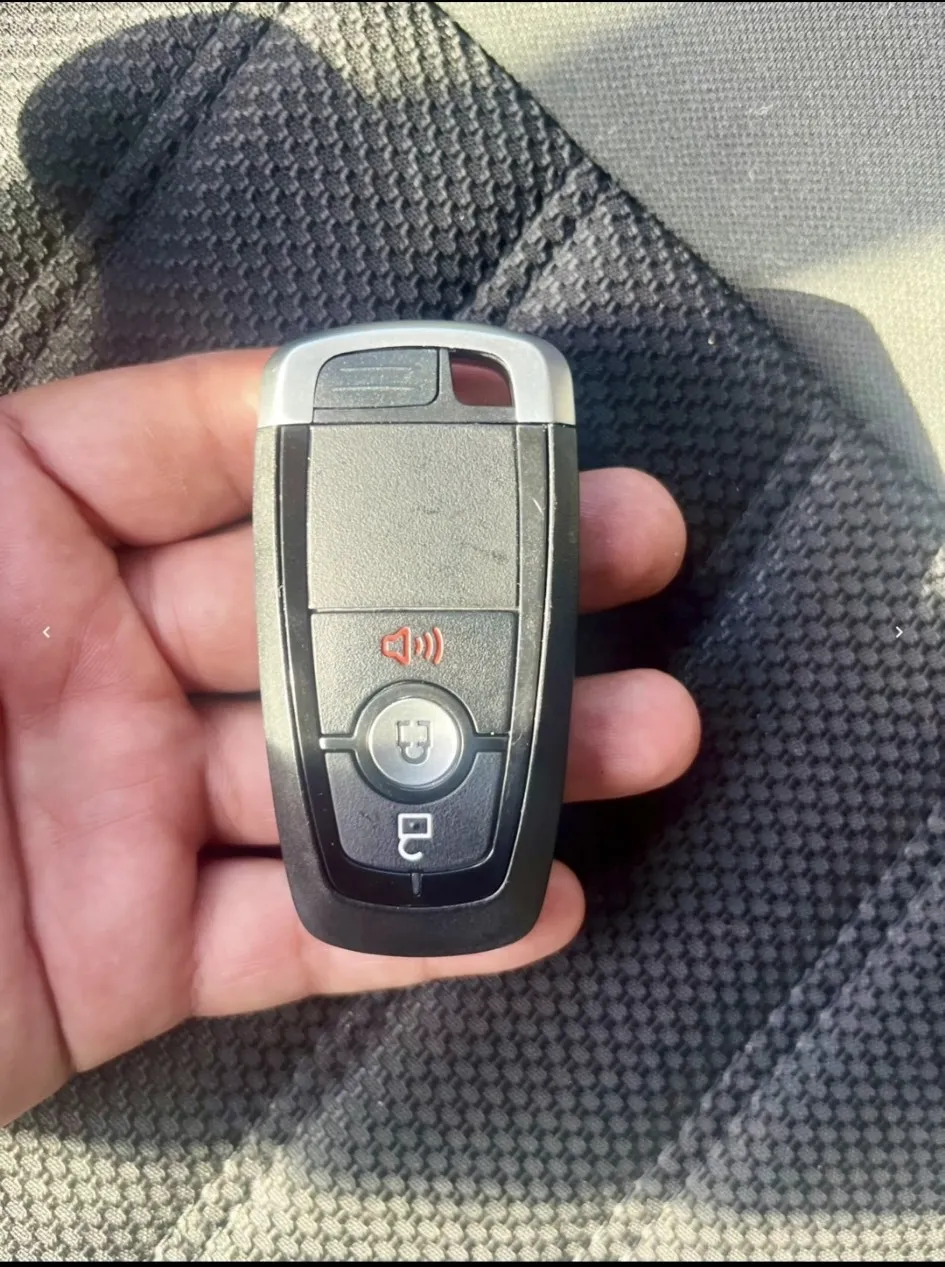 Locksmith  Van  Or  Work  Truck